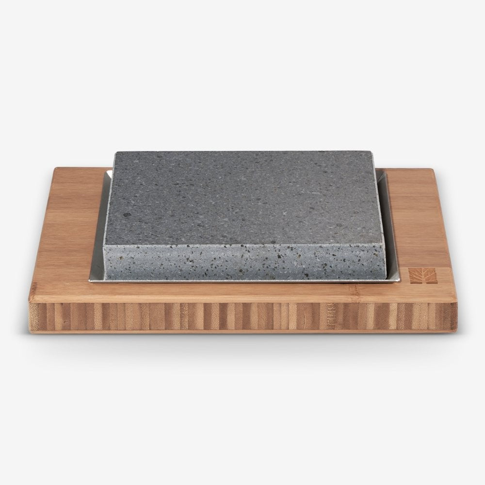 ZESTAW DO GRILOWANIA STEKÓW Z KAMIENIEM LAWOWYM